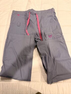 Gray Scrub Pants with Pink Trim